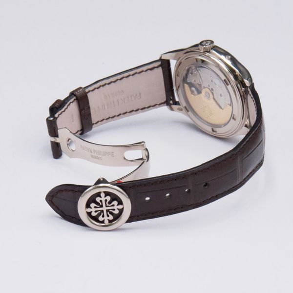 Patek Philippe Complications 5146G-010